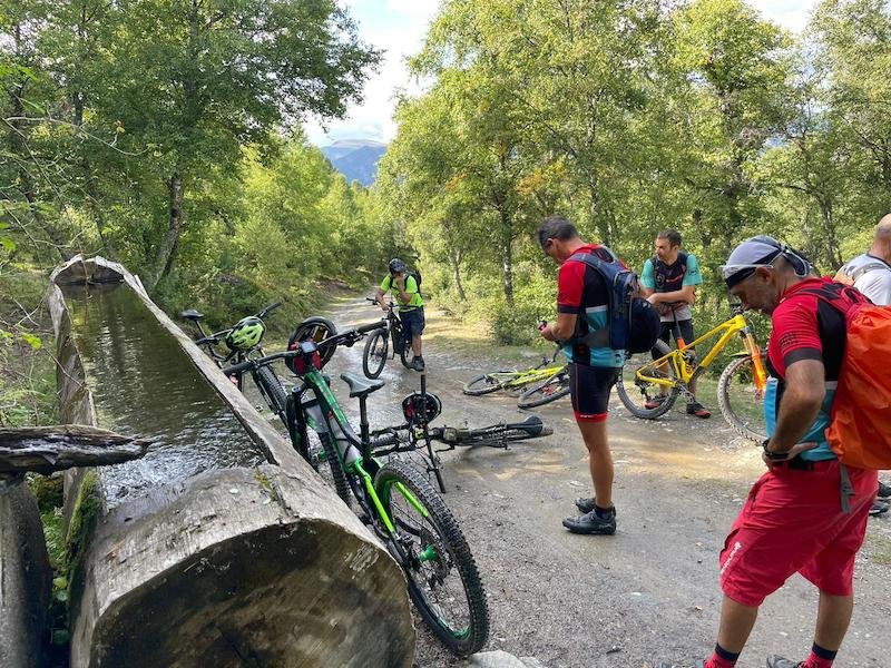 group-water-refill