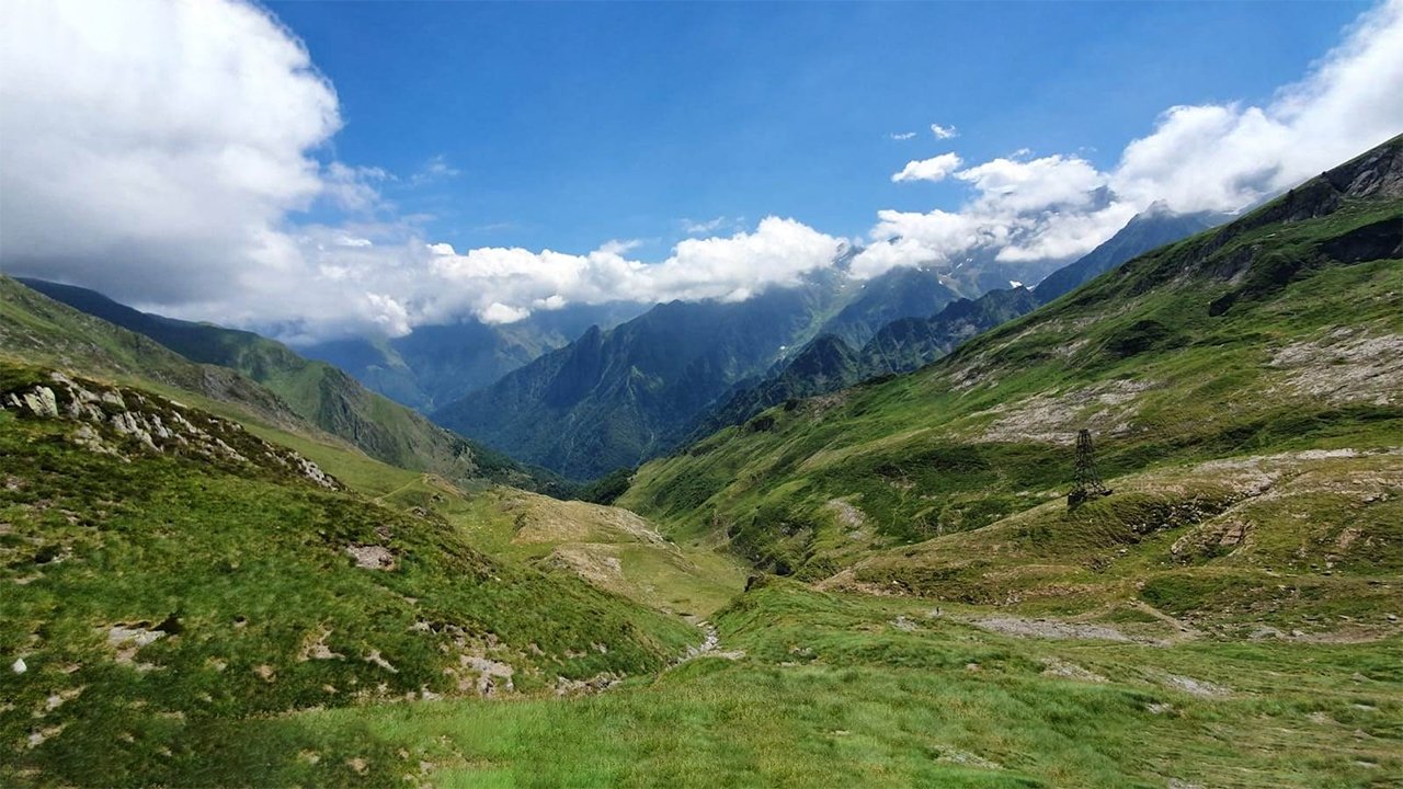 solitude-mountain-views-playground